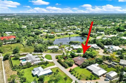 2822 NE Yorkshire Lane Jensen Beach FL 34957