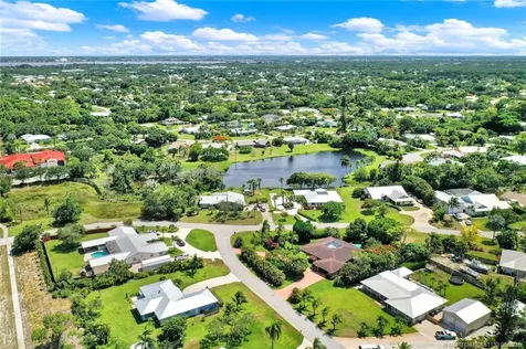 2822 NE Yorkshire Lane Jensen Beach FL 34957