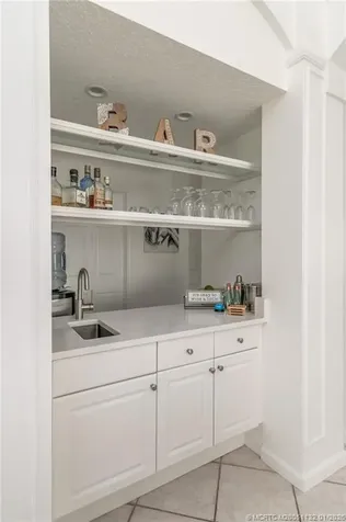 1513 SE Holyrood Lane Port St Lucie FL 34952