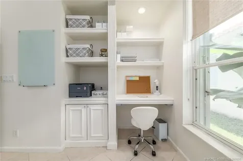 1513 SE Holyrood Lane Port St Lucie FL 34952