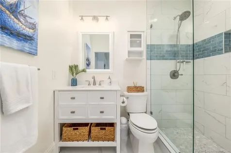 1513 SE Holyrood Lane Port St Lucie FL 34952