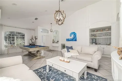 1513 SE Holyrood Lane Port St Lucie FL 34952