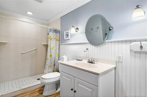 2918 SE Fairway W Stuart FL 34997