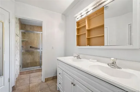 2918 SE Fairway W Stuart FL 34997