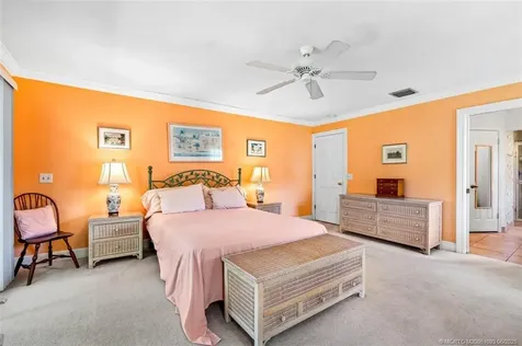 2918 SE Fairway W Stuart FL 34997