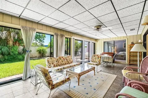 2918 SE Fairway W Stuart FL 34997