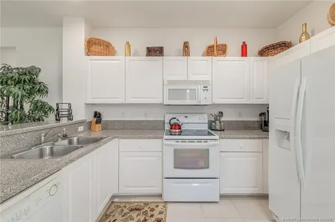 1573 SE Prestwick Lane Port St Lucie FL 34952