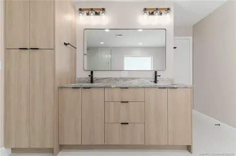 509 SW Nautical Avenue Port St Lucie FL 34984