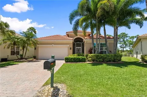 2688 SE Castle Pine Place Stuart FL 34997