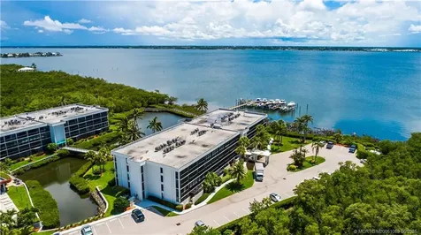 3792 NE Ocean Boulevard Jensen Beach FL 34957