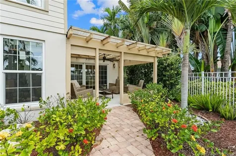 3192 SE Fairway West Stuart FL 34997