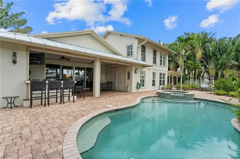 3192 SE Fairway West Stuart FL 34997