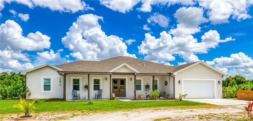 13559 SE 22nd Lane Okeechobee FL 34974