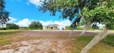 13559 SE 22nd Lane Okeechobee FL 34974