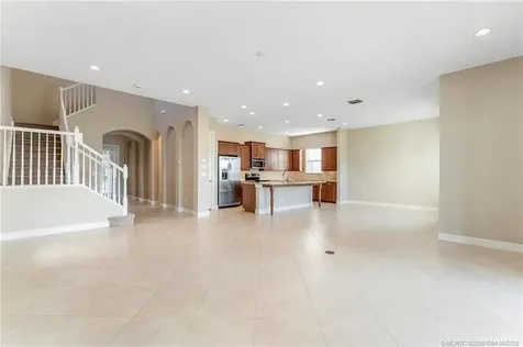 569 SE Fascino Circle Port St Lucie FL 34984