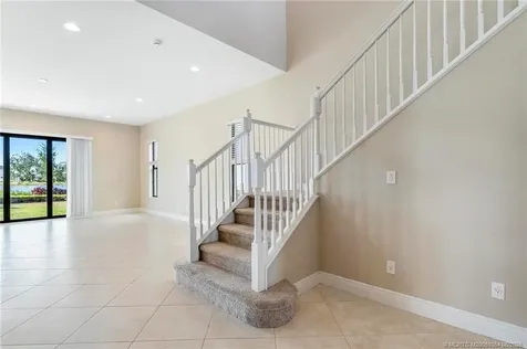 569 SE Fascino Circle Port St Lucie FL 34984