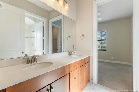 569 SE Fascino Circle Port St Lucie FL 34984