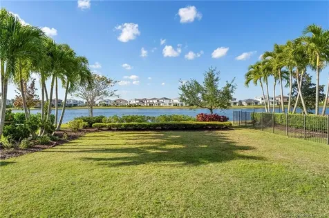 569 SE Fascino Circle Port St Lucie FL 34984