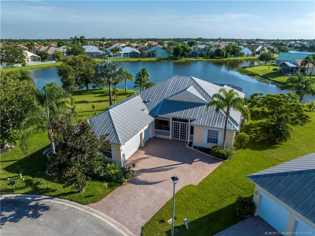 114 NW Rockbridge Court Port St Lucie FL 34986