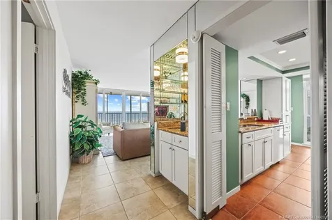 669 NE Plantation Road Stuart FL 34996