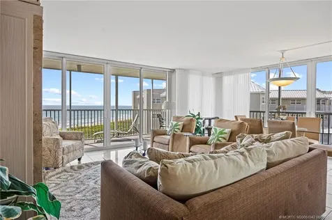 669 NE Plantation Road Stuart FL 34996