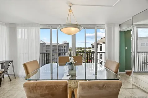 669 NE Plantation Road Stuart FL 34996