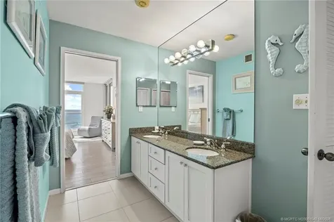 669 NE Plantation Road Stuart FL 34996