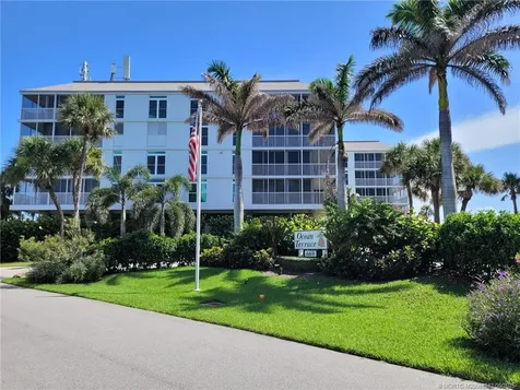 669 NE Plantation Road Stuart FL 34996