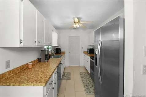 4556 SE Beckett Avenue Stuart FL 34997