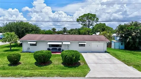 4556 SE Beckett Avenue Stuart FL 34997