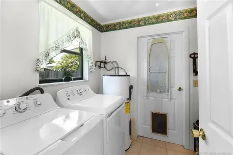 4556 SE Beckett Avenue Stuart FL 34997