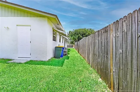 4556 SE Beckett Avenue Stuart FL 34997