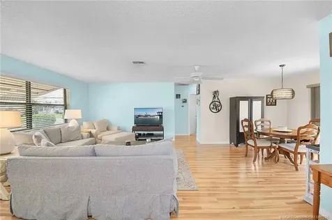 4556 SE Beckett Avenue Stuart FL 34997