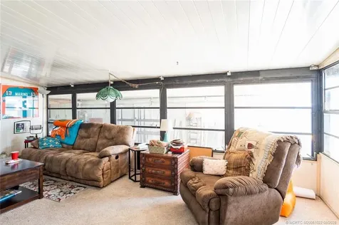 6897 SE Delegate Street Hobe Sound FL 33455