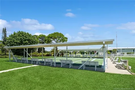 6897 SE Delegate Street Hobe Sound FL 33455