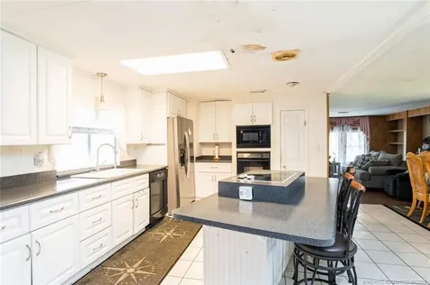 6897 SE Delegate Street Hobe Sound FL 33455