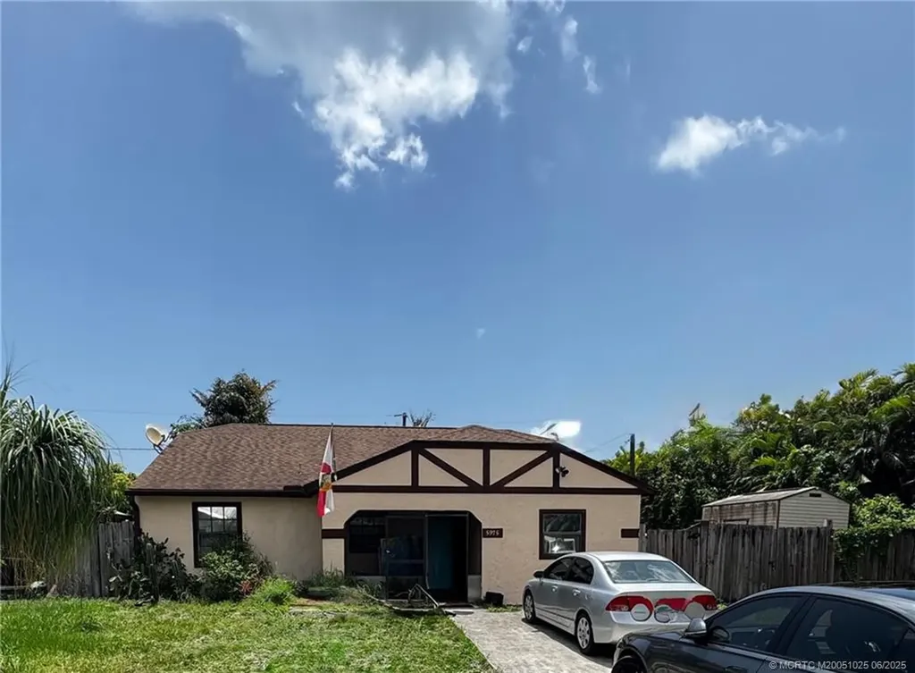 5975 SE Wilsie Drive Stuart FL 34997