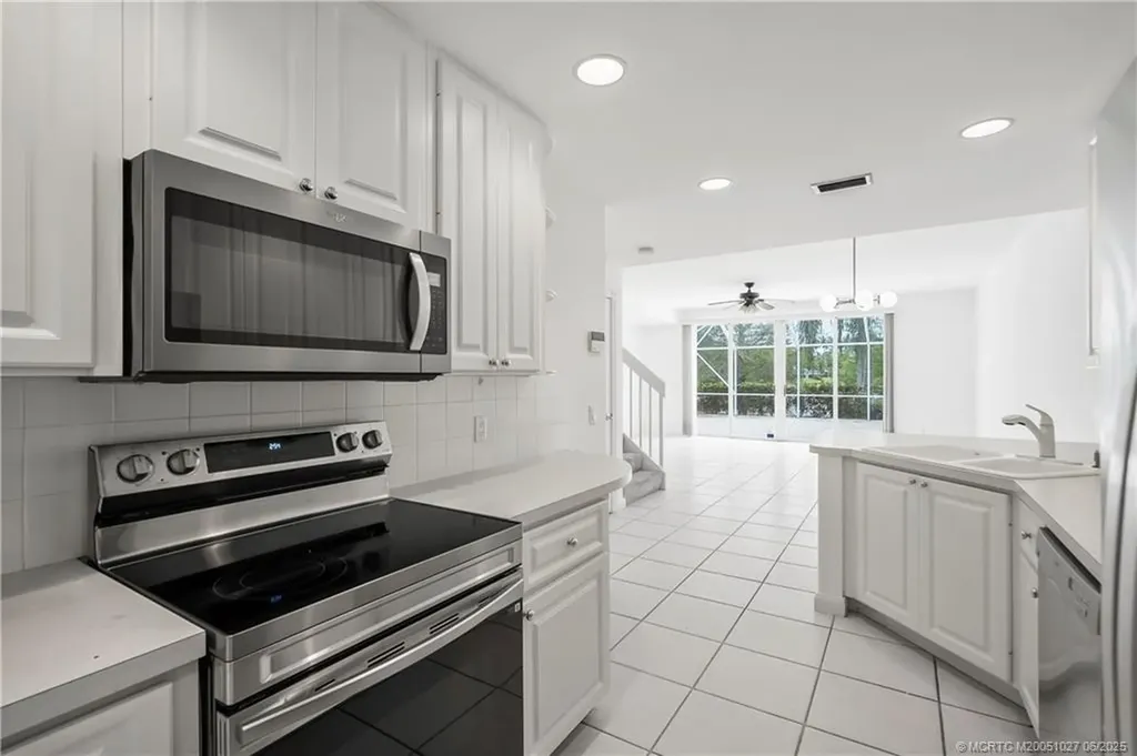 110 Santa Barbara Way Palm Beach Gardens FL 33410