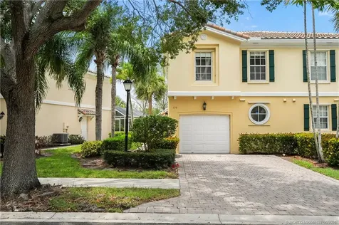 110 Santa Barbara Way Palm Beach Gardens FL 33410