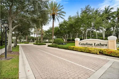 110 Santa Barbara Way Palm Beach Gardens FL 33410