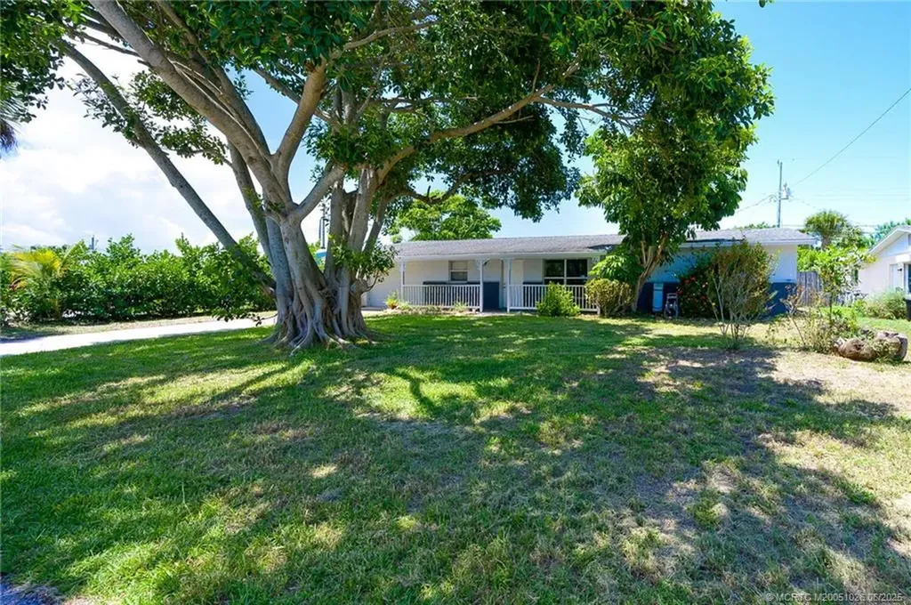 1455 NE Silver Maple Way Jensen Beach FL 34957