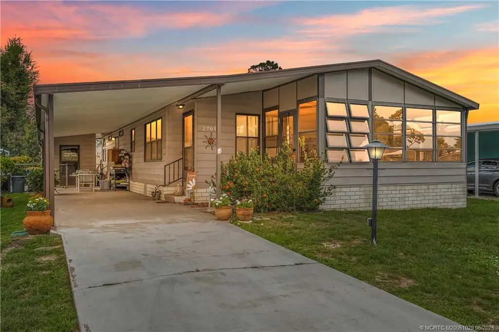 2701 SW Monarch Trail Stuart FL 34997