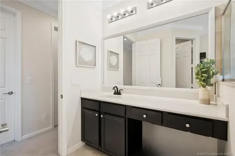 6046 SE Split Oak Trail Hobe Sound FL 33455