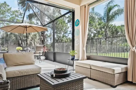 6046 SE Split Oak Trail Hobe Sound FL 33455