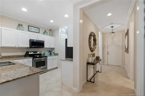 6046 SE Split Oak Trail Hobe Sound FL 33455