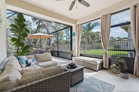 6046 SE Split Oak Trail Hobe Sound FL 33455