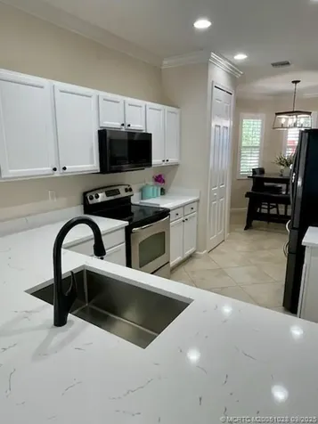 6046 SE Split Oak Trail Hobe Sound FL 33455