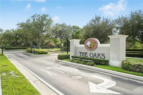 6046 SE Split Oak Trail Hobe Sound FL 33455