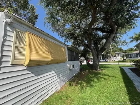 2555 Pga Boulevard Palm Beach Gardens FL 33410