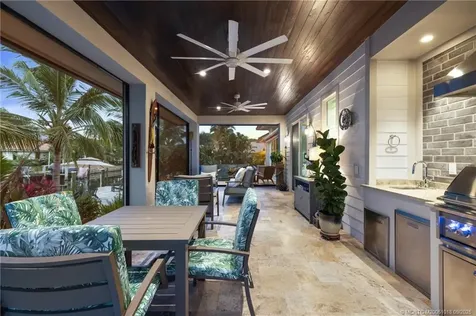 9335 SE Delafield Street Hobe Sound FL 33455